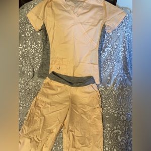 ButterSoft Stretch Peach in color size medium scrub set